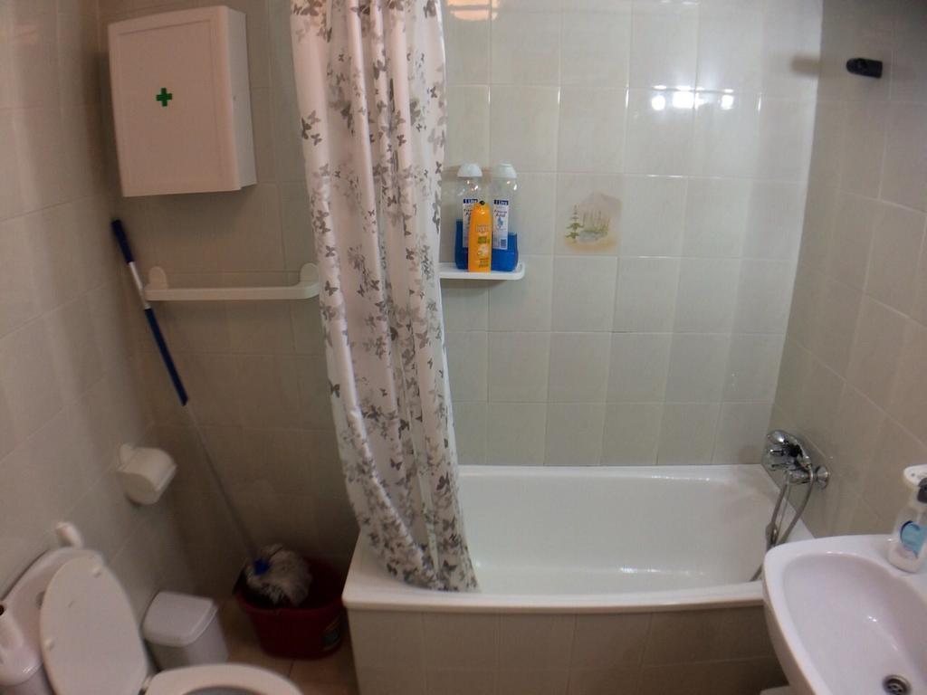 Apartment Asequin Beach Torrevieja Bagian luar foto